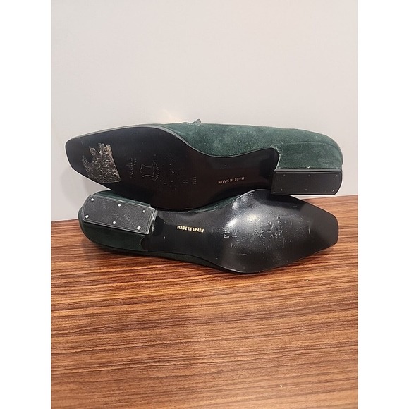 Sacha Too Women's Green Soft Suede Shoes W‎ Gold Chains size 8 AA - Picture 8 of 9